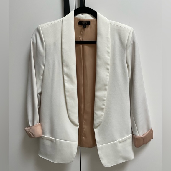 Ovi Blazer - Picture 1 of 2